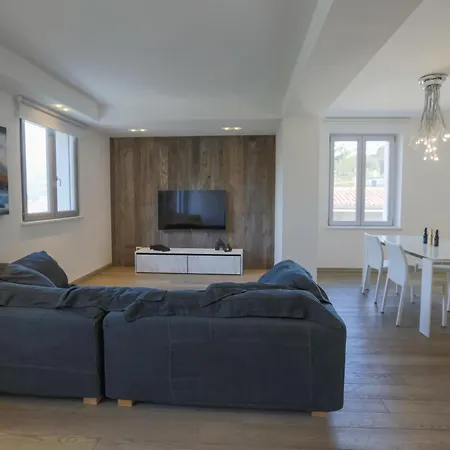 Luxury Val Di Monte *