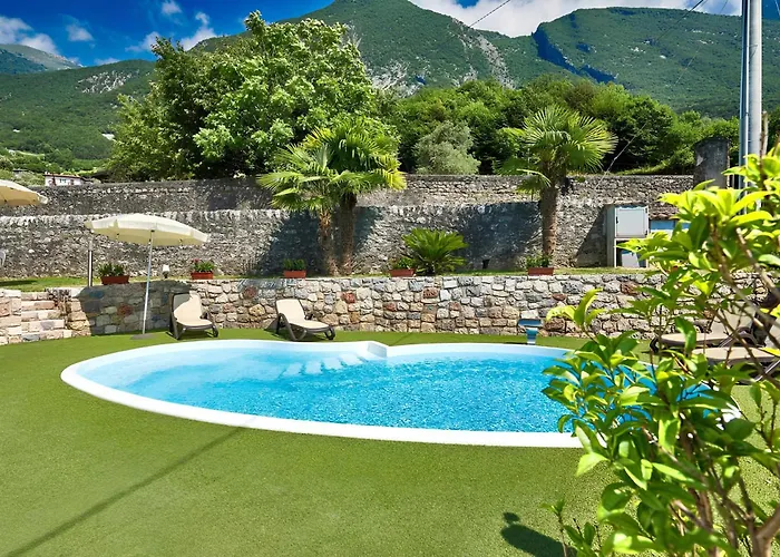 Luxury Val Di Monte Apartmán *